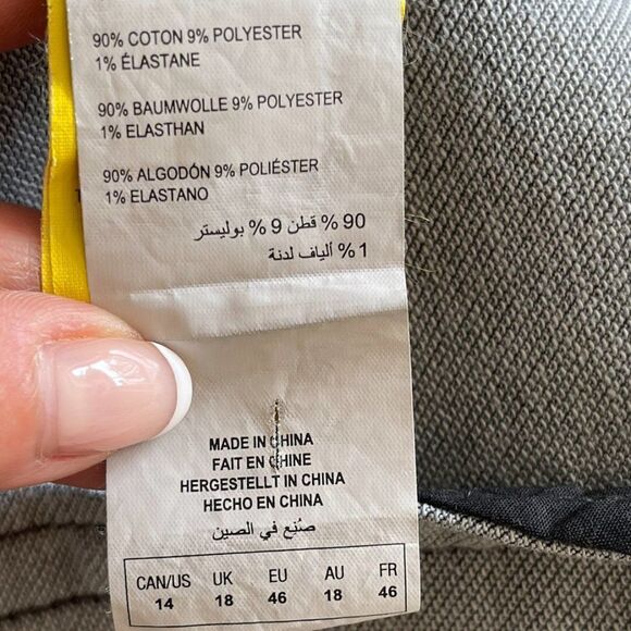 Love and Legend classic denim jacket, sz14, distressed look, acid wash, EUC - Picture 6 of 16